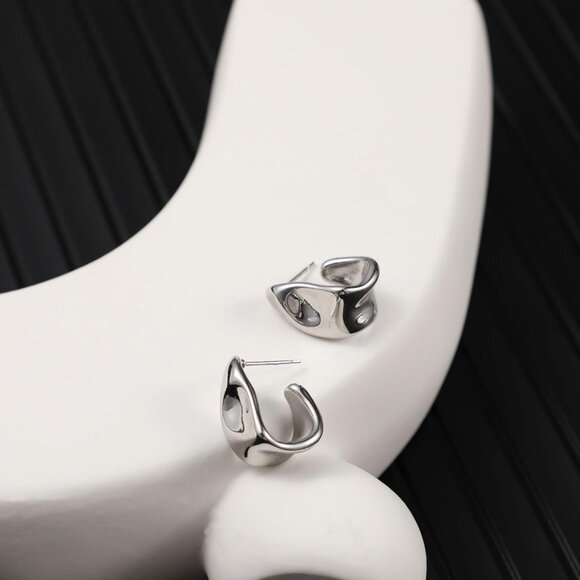 Chunky Gold Square SL Stud Earrings Women 14k Plated Trendy Fashion Jewelry - Picture 5 of 6